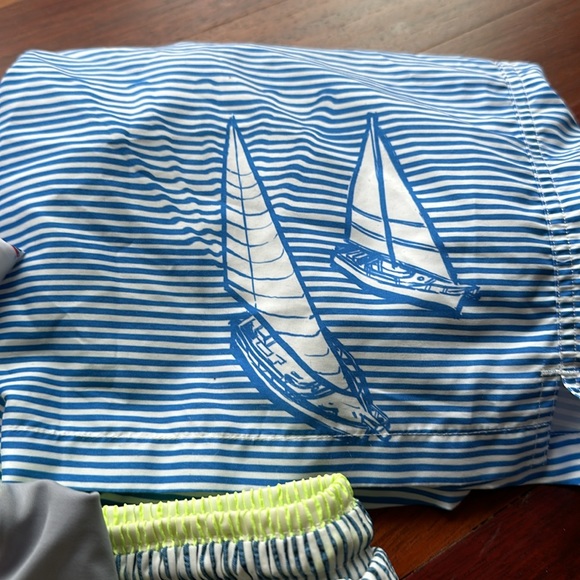 BUNDLE swim sets SUNUVA BOYS LUXURY SWIM SHORTS / BATHING SUIT / rashguards - Picture 4 of 4